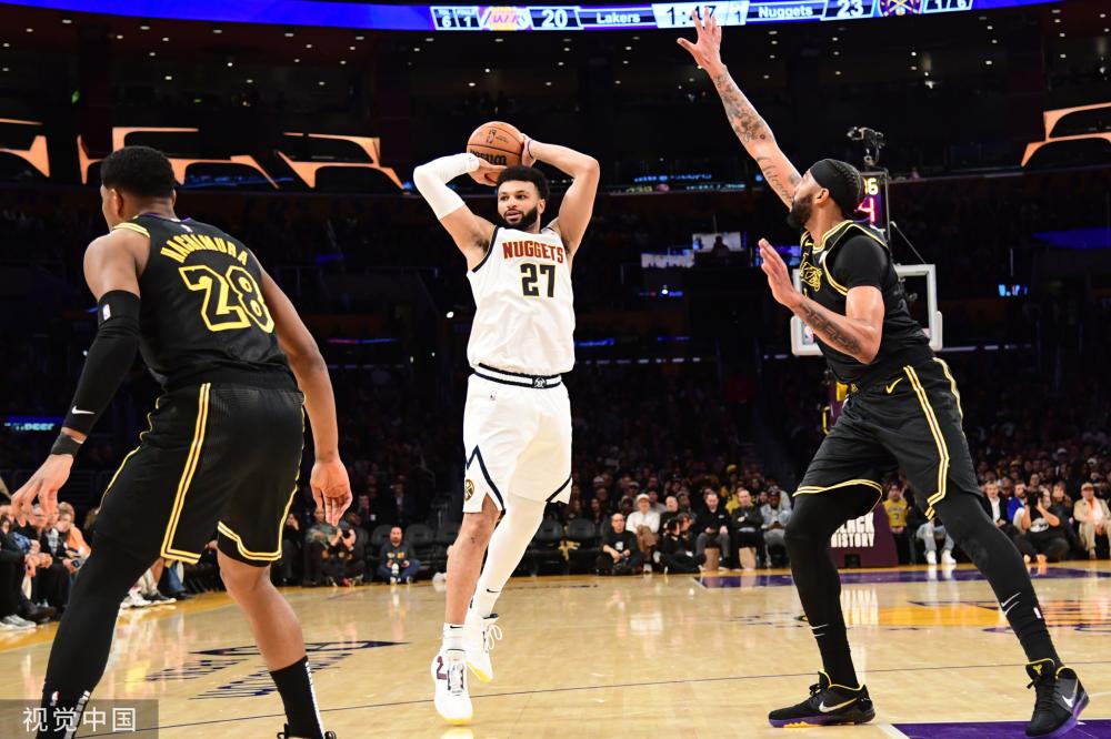 在现代足球 在现代足球